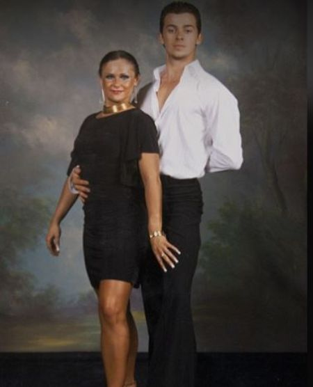   Der ehemalige Dancing With The Stars-Tänzer Artem Chigvintsev mit seiner Frau und Ex-Burn The Floor-Tänzerin Giselle Peacock