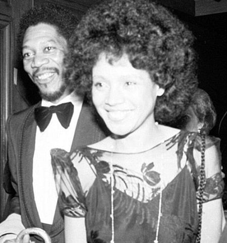   Jeanette war zuvor mit Morgan Freeman verheiratet.