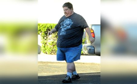   Jess Brolin's health has degraded due to obesity 