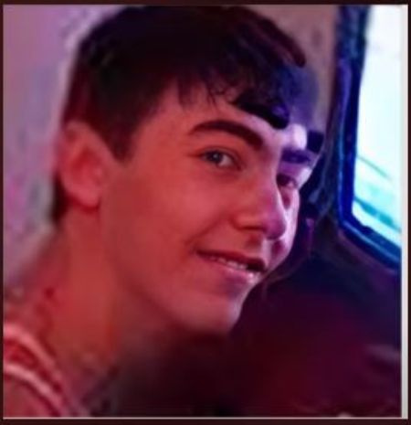   Daniel Petry, un niño de dieciséis años nacido en 1991 que mató a su vecino, Gabriel Kuhn, de 12 años.